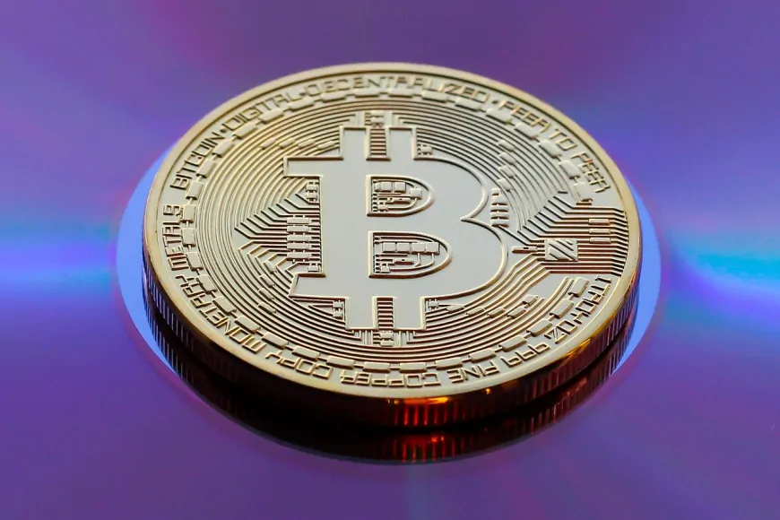 Bitcoin Must Hold Above This Level to Preserve Momentum, Analytics Firm Warns