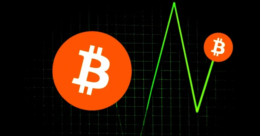 Bitcoin at Crossroads: Will It Crash to $52K or Surge to $130K? Analyst Weighs In