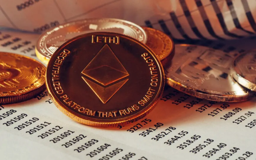 Ethereum (ETH) Price Forms Massive Bullish Divergence amid Low Demand from Whale Investors